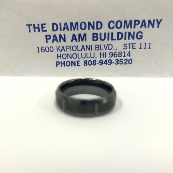 8mm Tungsten Band - Picture 8 of 9